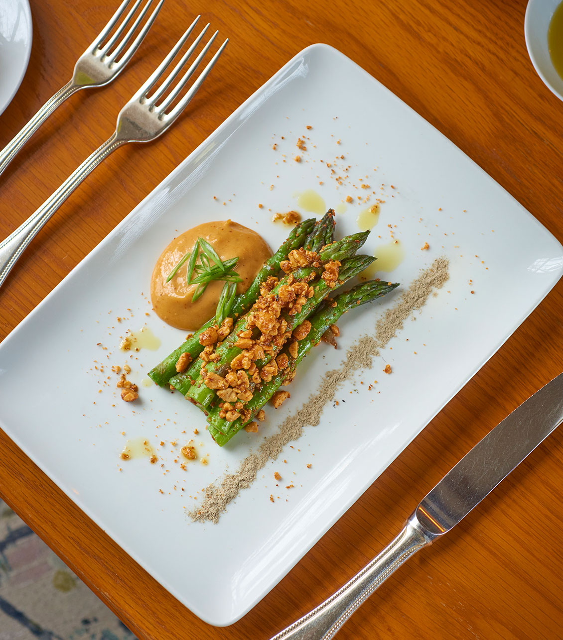 Boutique hospitality combining fine dining and lodging in the Hamptons