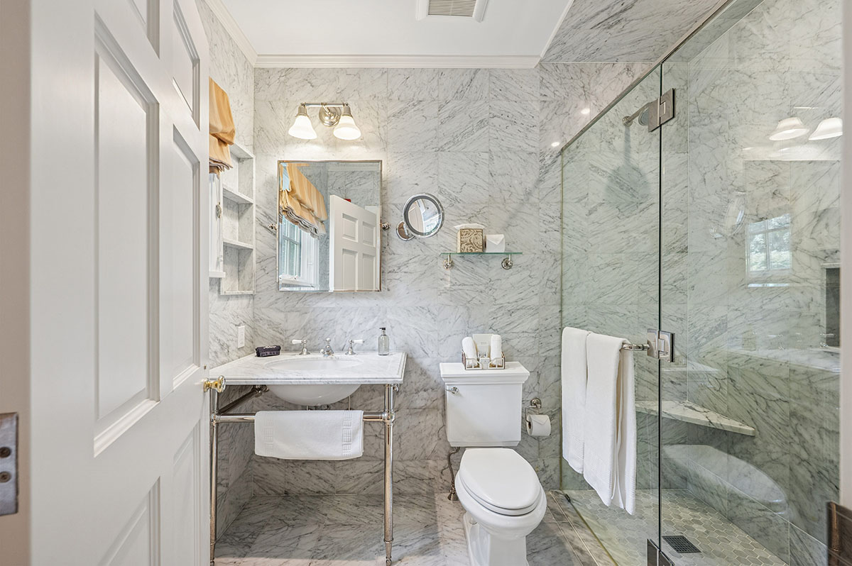 157-The Carriage House 1770 House 2980 Luxury inn and dining destination in the Hamptons