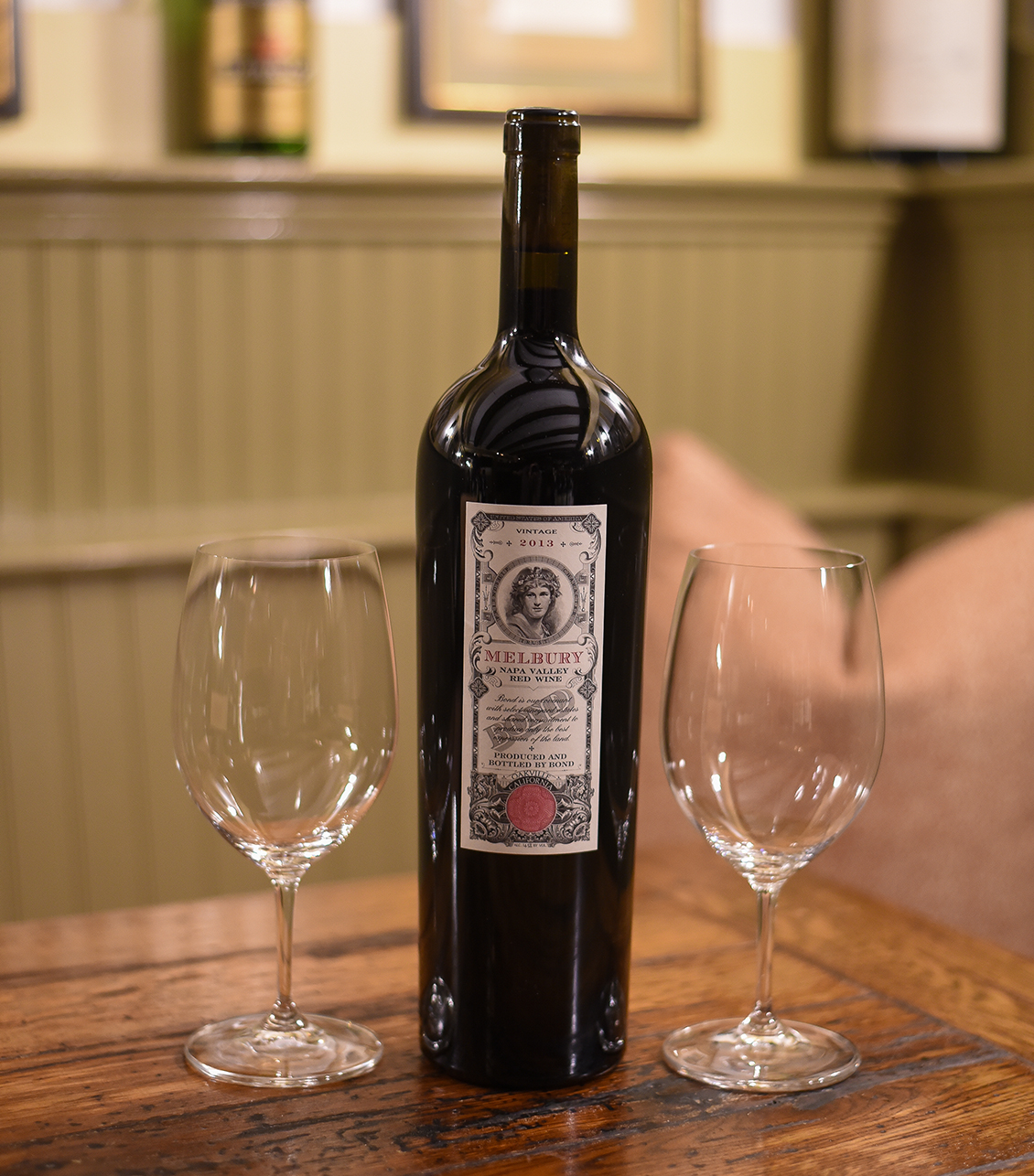 Hamptons inn offering refined dining and accommodations